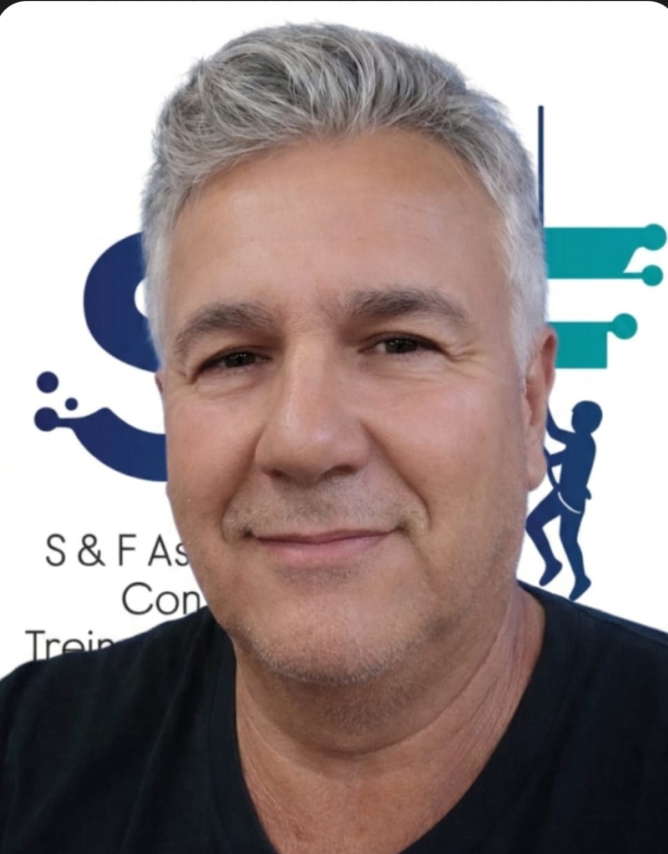 Foto do fundador Sidnei Mateus